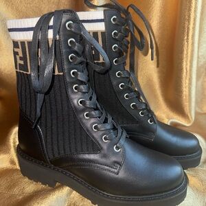 🍂 Fall Fashion Boots